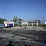 852483 Gezicht op het tijdelijke N.S.-station Utrecht Terwijde aan de Hof ter Weydeweg te Utrecht.